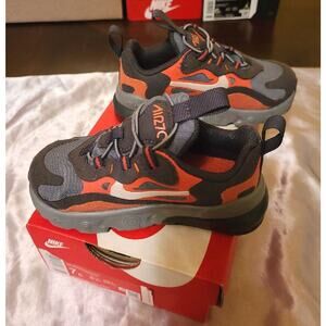 Nike Air Max 270 RT grey and orange toddler sneakers Size 7c